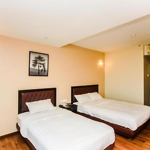 Bay Hotel